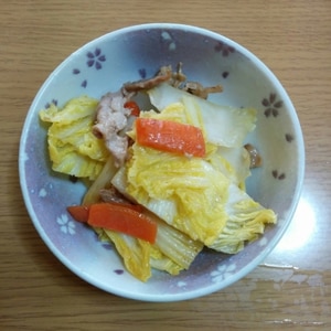 簡単、早い、白菜と豚肉の醤油炒め